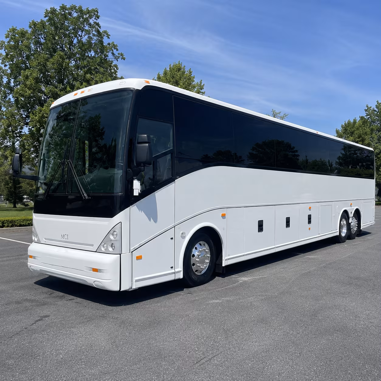 bus rental options for jackson trips