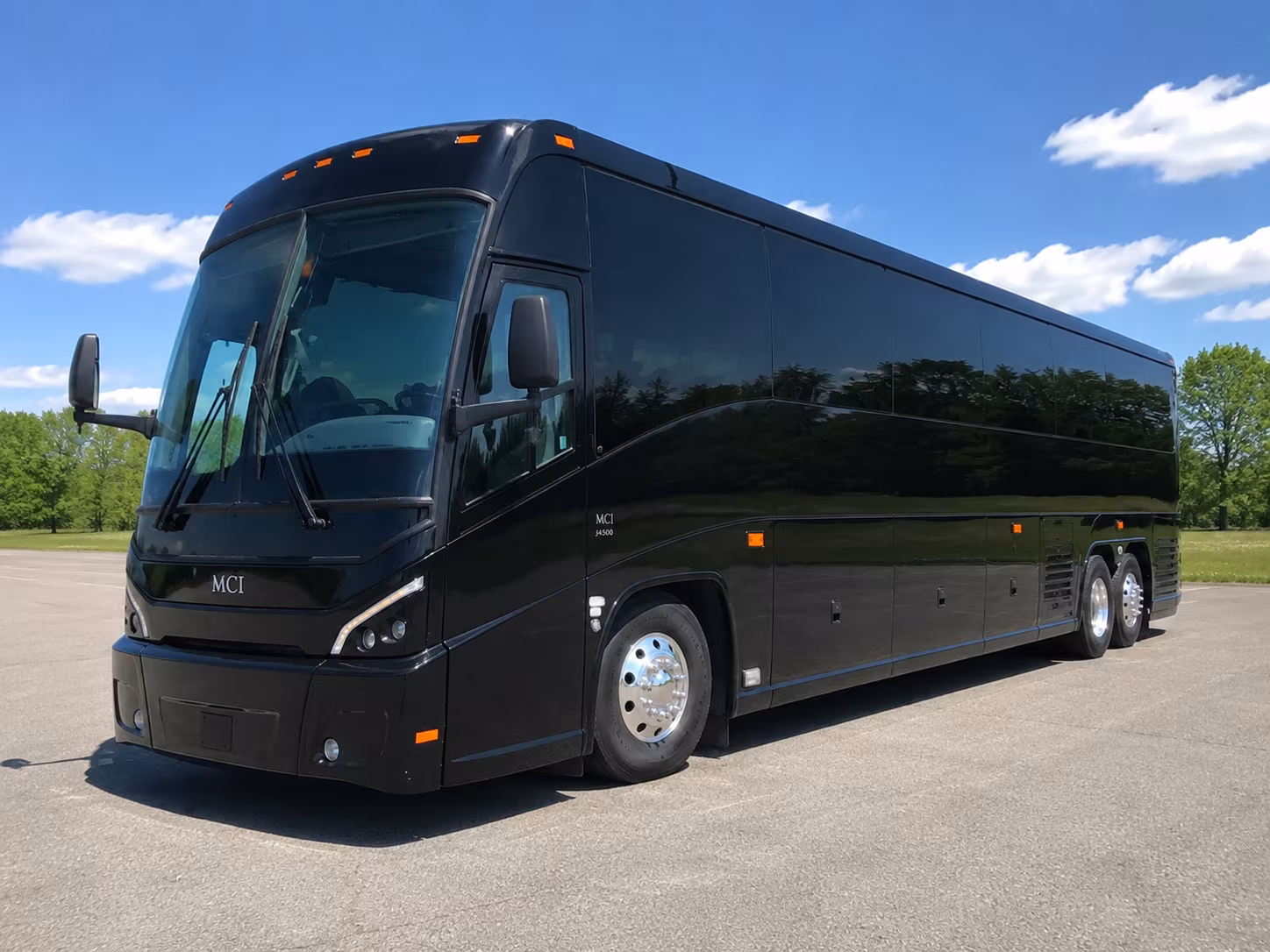 fan travel buses to ole miss and mississippi state games