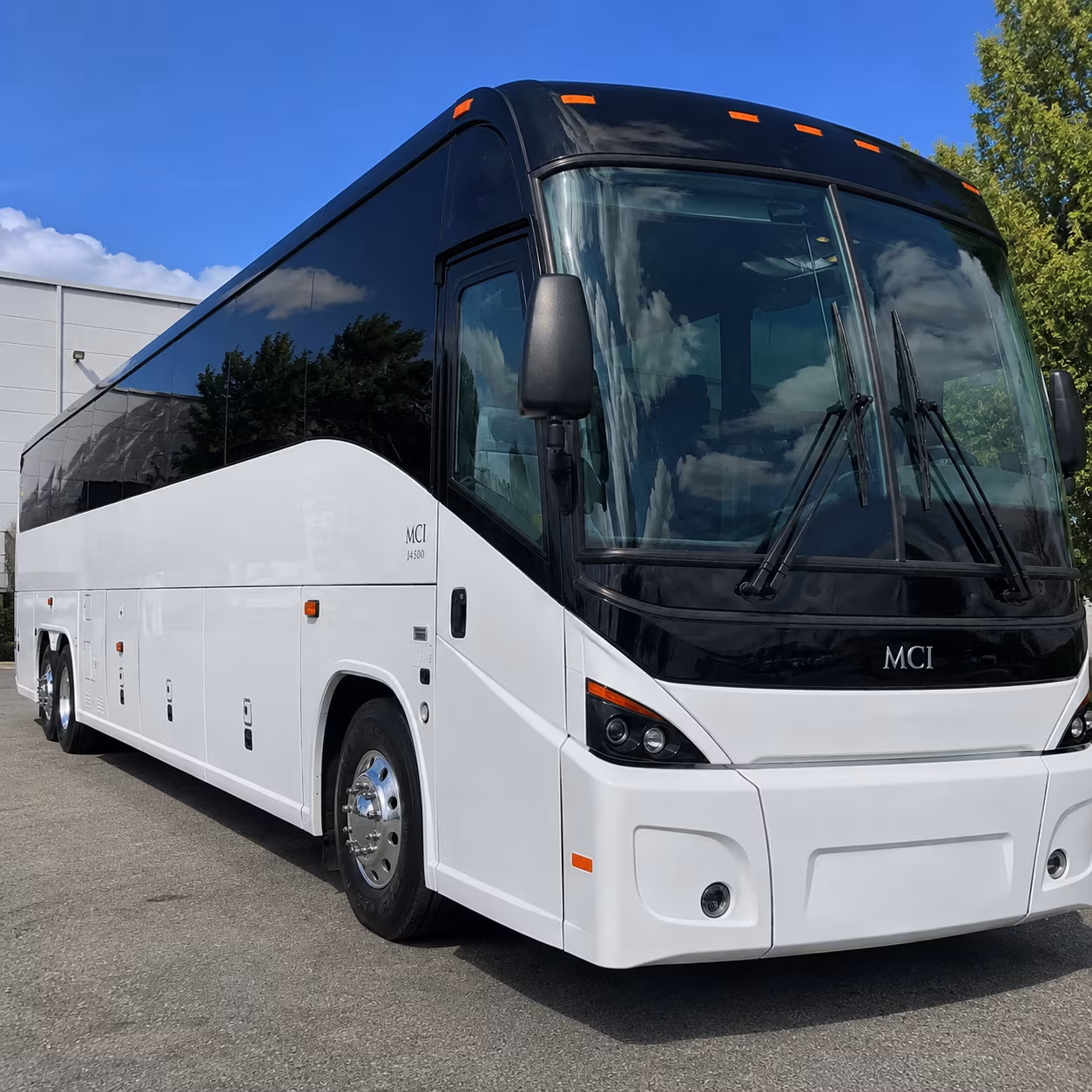 we help you compare corporate campus shuttles across the ridgeland and madison corridor